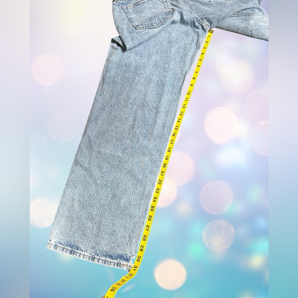 Universal Threads Classic Blue Women's Jeans - Picture 9 of 13